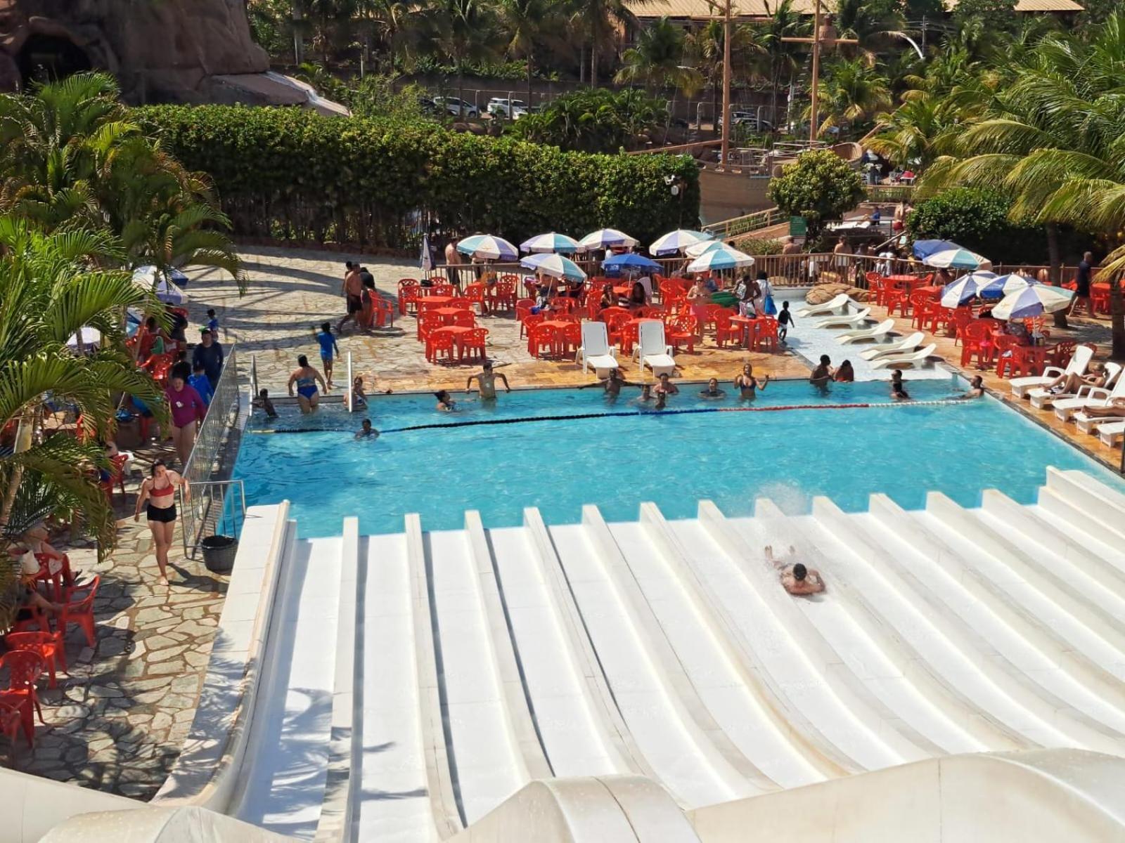 Piazza Diroma Hotel - Acqua Park E Splash Caldas Novas Exterior photo